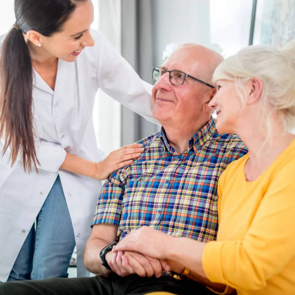 opiekunka seniorów z dwojgiem seniorów